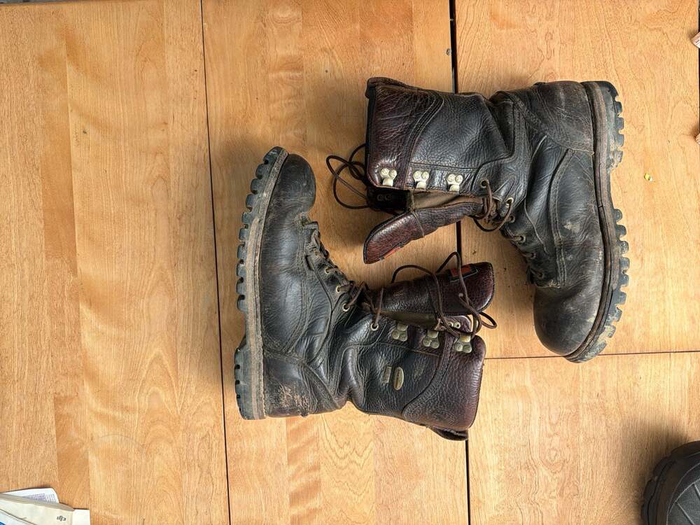 Irish Setter Elk Tracker 860 Waterproof Insulated 1000g Leather Hunting Boots